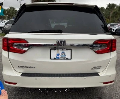 2018 Honda Odyssey - Image 5 of 15