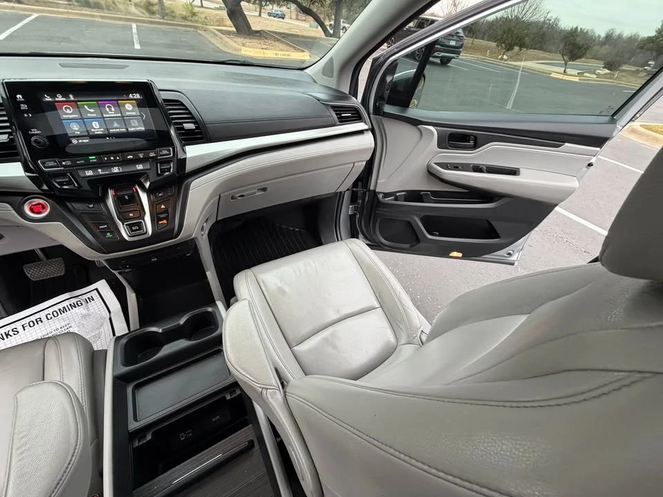 2018 Honda Odyssey - Image 12 of 20