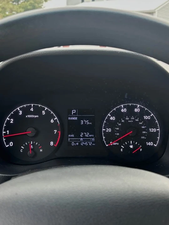 2018 Hyundai Accent - Image 9 of 10