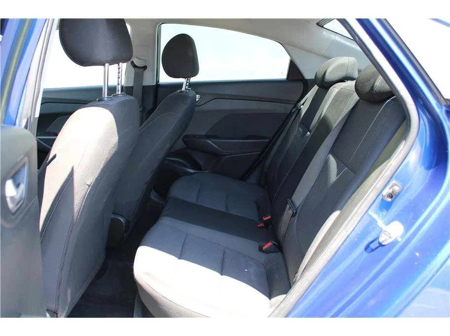 2018 Hyundai Accent - Image 4 of 10