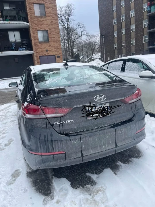 2018 Hyundai Elantra - Image 5 of 8