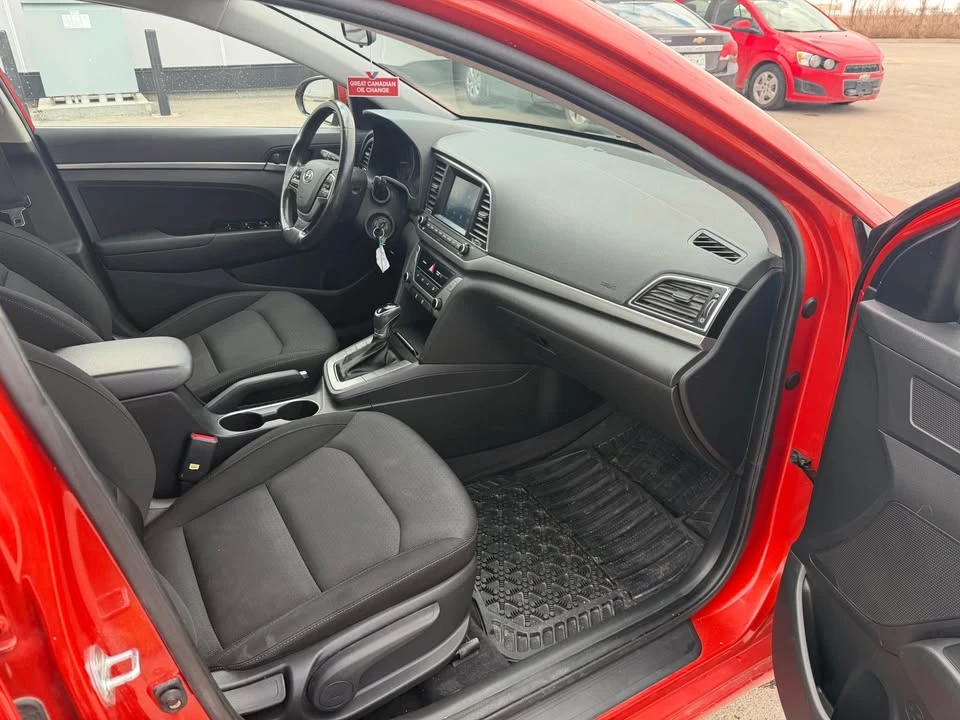 2018 Hyundai Elantra - Image 11 of 13