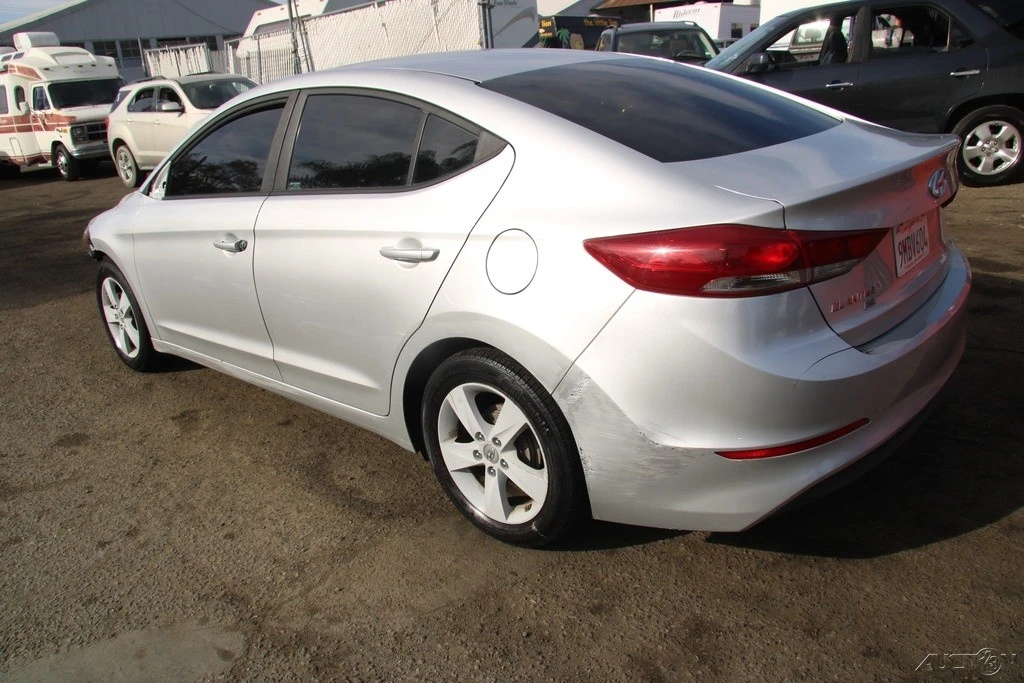 2018 Hyundai Elantra - Image 4 of 21