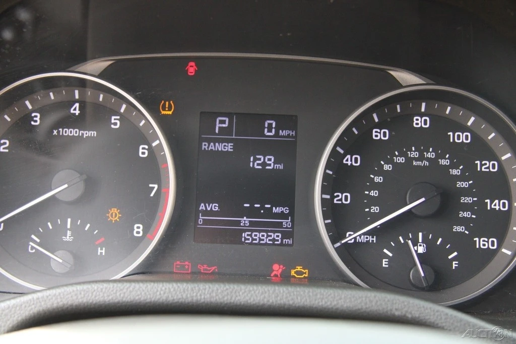 2018 Hyundai Elantra - Image 15 of 21
