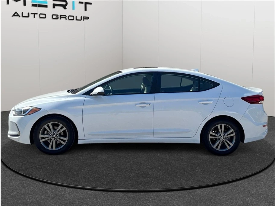 2018 Hyundai Elantra - Image 5 of 21