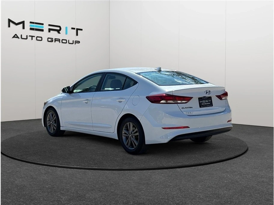2018 Hyundai Elantra - Image 7 of 21