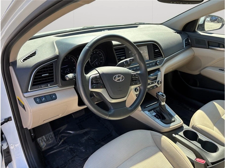 2018 Hyundai Elantra - Image 6 of 21