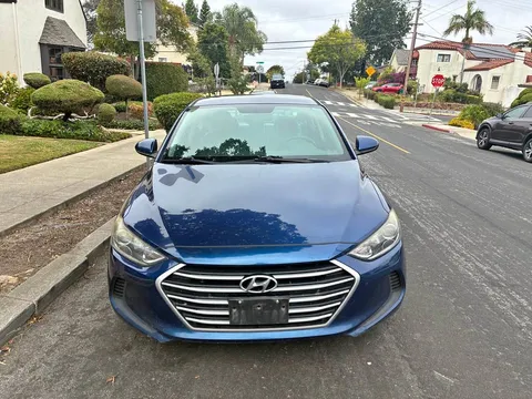 2018 Hyundai Elantra Blue Sedan 4D