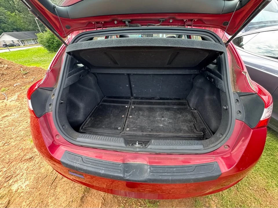2018 Hyundai Elantra - Image 6 of 8