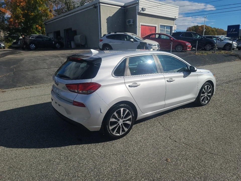2018 Hyundai Elantra - Image 7 of 21