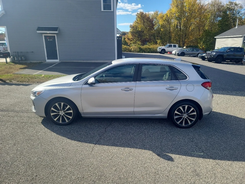 2018 Hyundai Elantra - Image 4 of 21