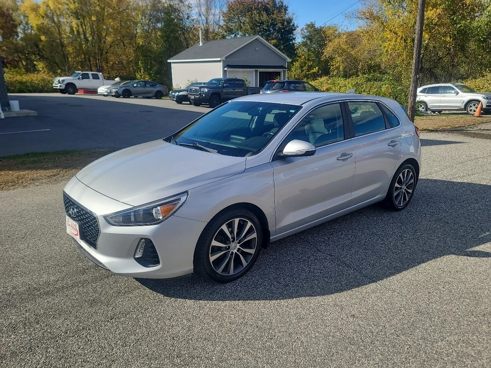 2018 Hyundai Elantra - Image 3 of 21