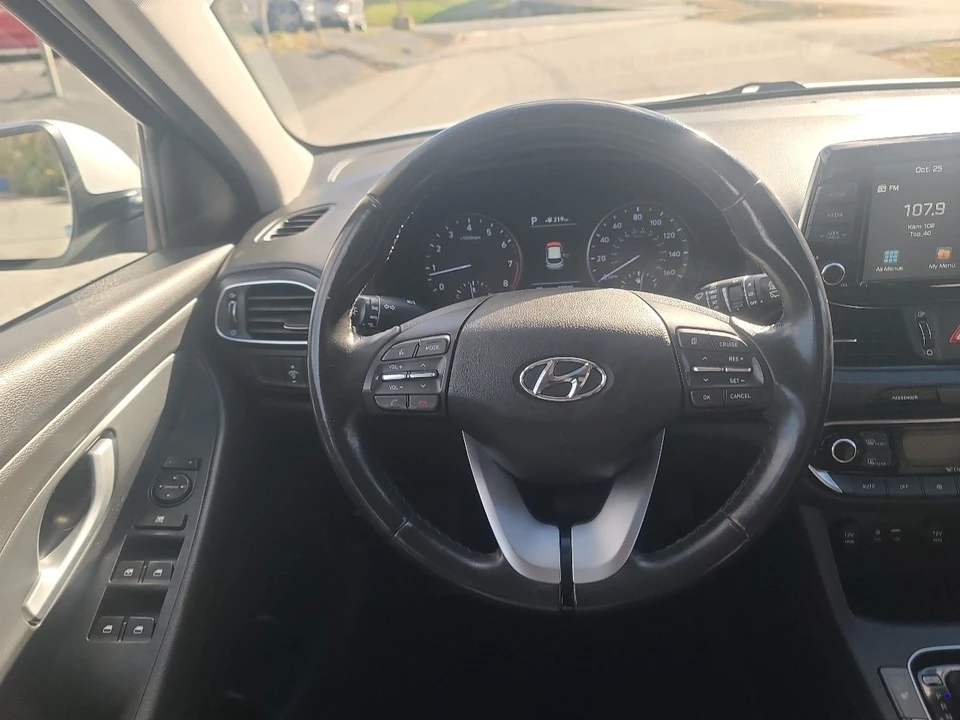 2018 Hyundai Elantra - Image 15 of 21
