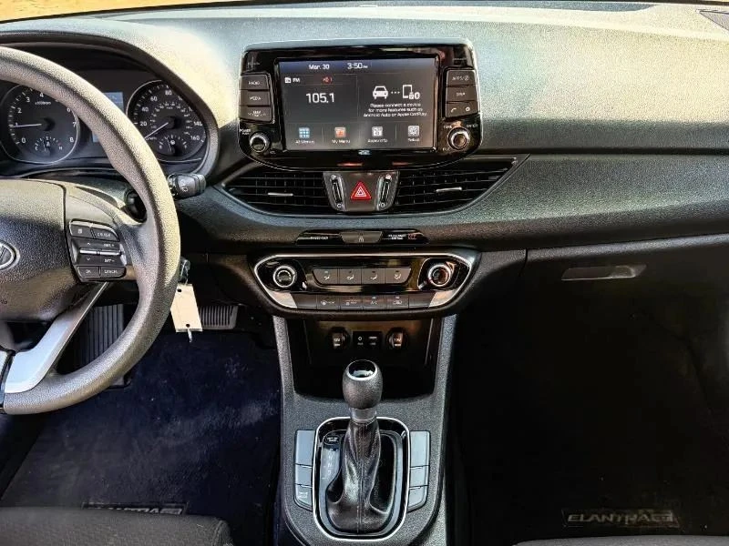 2018 Hyundai Elantra - Image 11 of 12