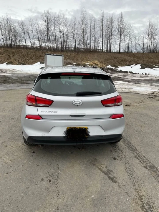 2018 Hyundai Elantra - Image 3 of 7