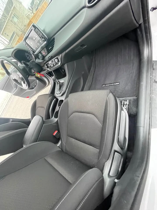 2018 Hyundai Elantra - Image 6 of 7