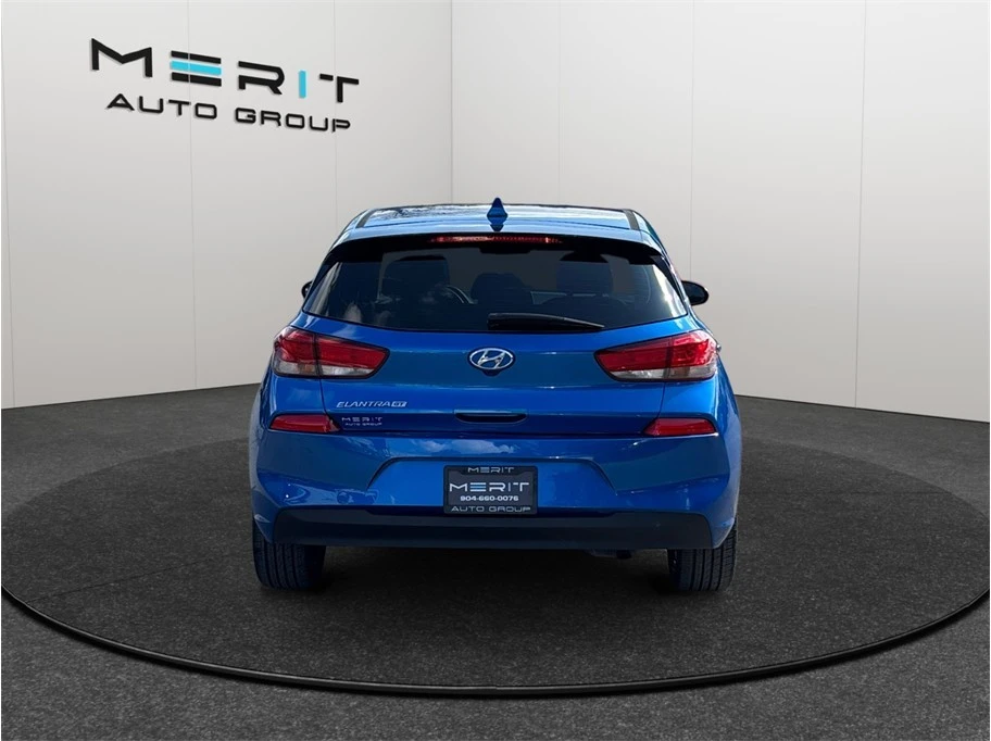 2018 Hyundai Elantra - Image 8 of 21