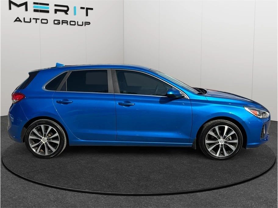 2018 Hyundai Elantra - Image 10 of 21