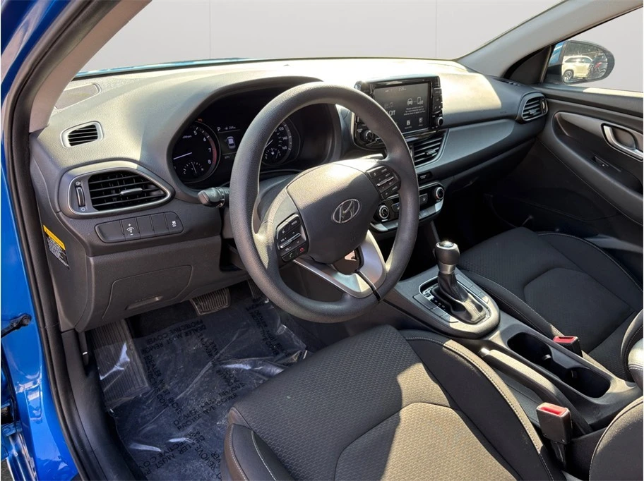 2018 Hyundai Elantra - Image 6 of 21