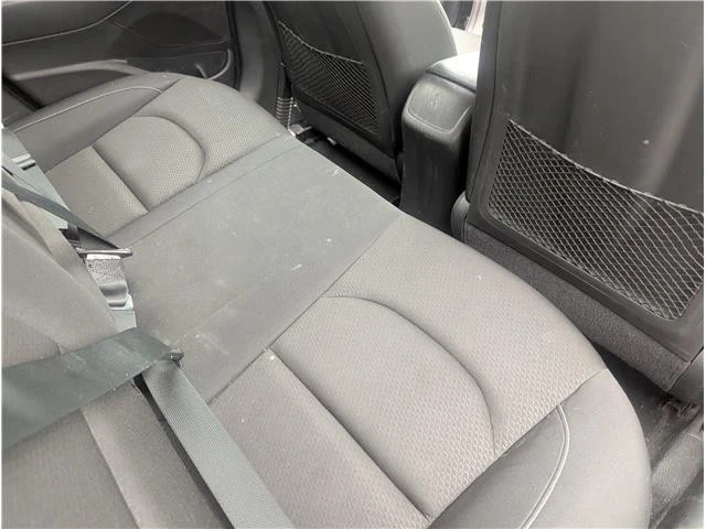 2018 Hyundai Elantra - Image 8 of 11