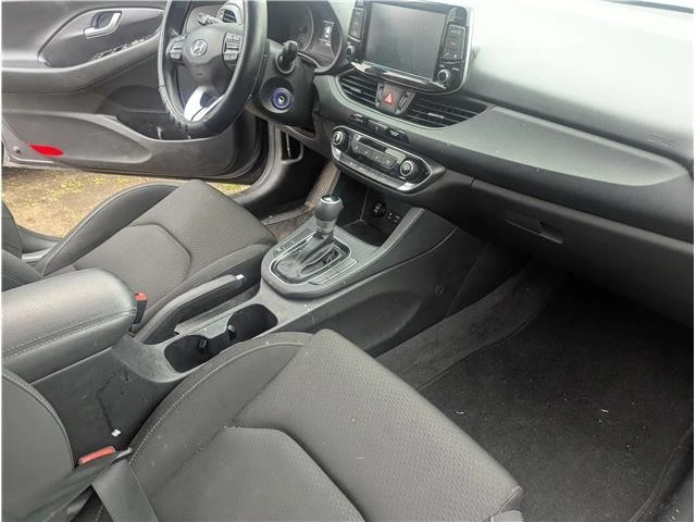 2018 Hyundai Elantra - Image 7 of 11