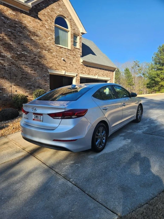 2018 Hyundai Elantra - Image 5 of 21