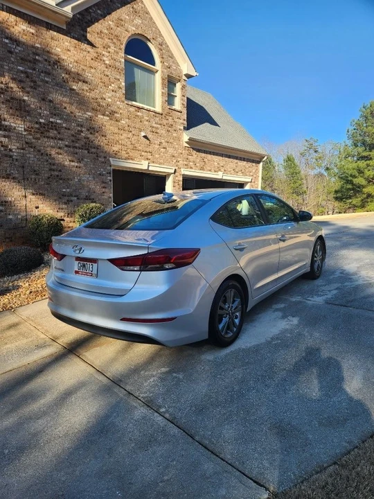 2018 Hyundai Elantra - Image 5 of 21