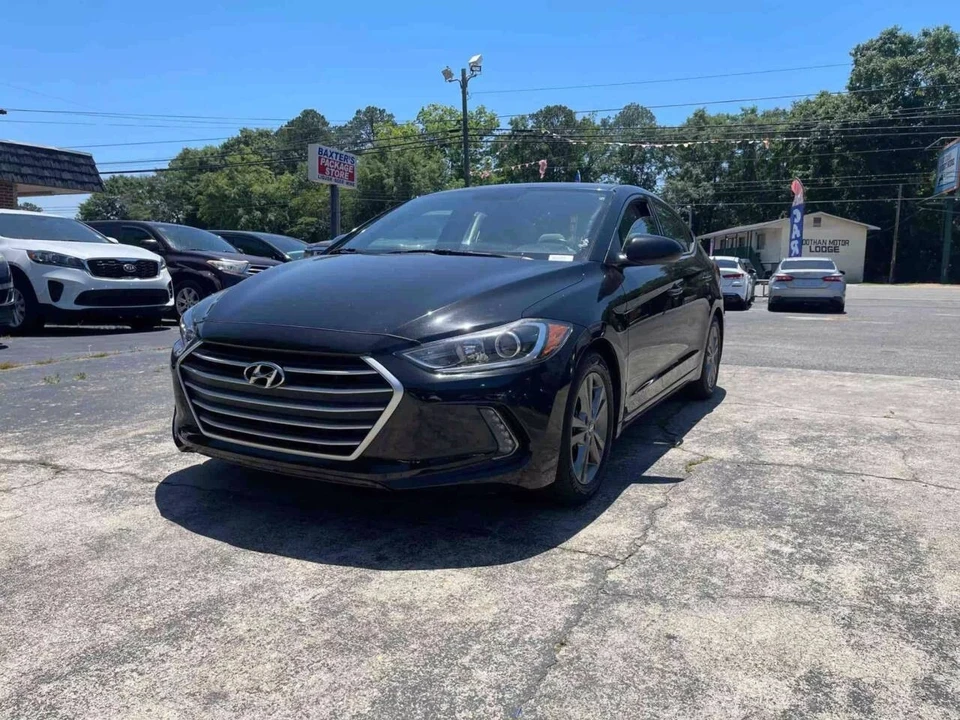 2018 Hyundai Elantra - Image 10 of 21