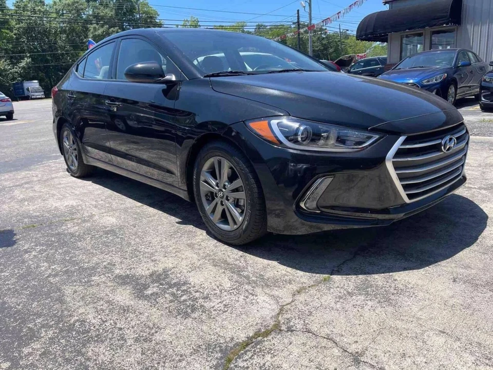 2018 Hyundai Elantra - Image 13 of 21