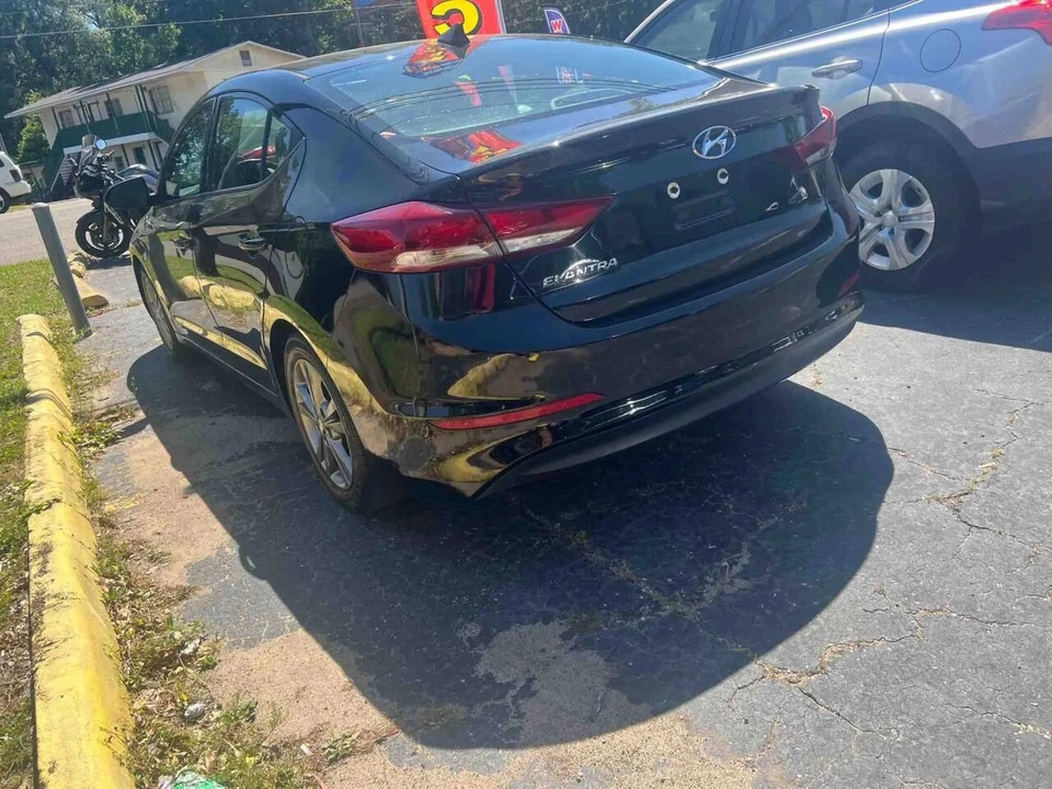 2018 Hyundai Elantra - Image 5 of 21