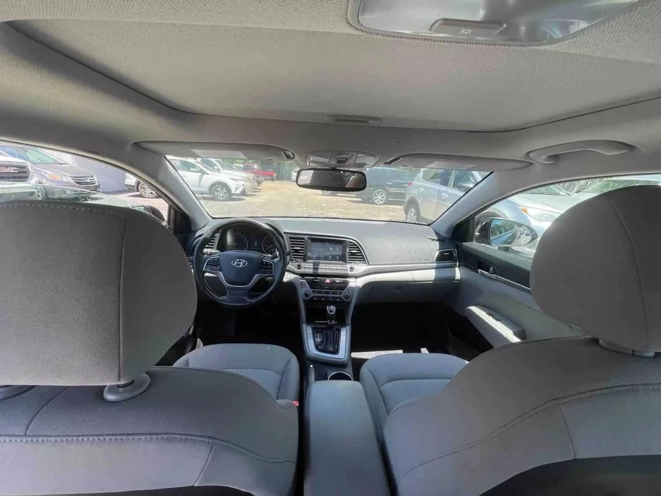 2018 Hyundai Elantra - Image 20 of 21