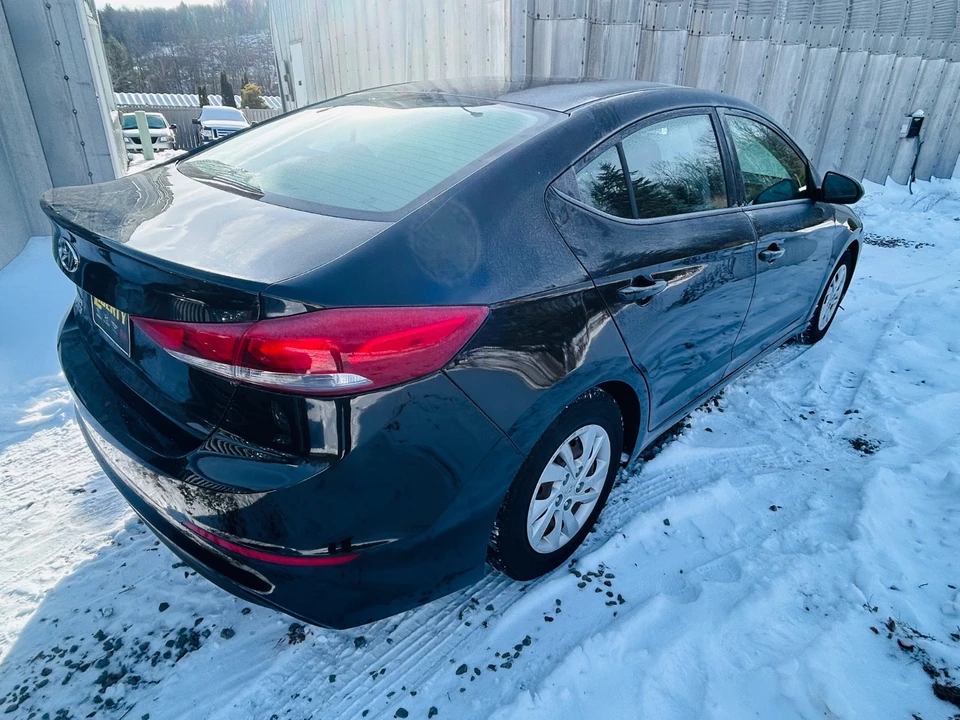 2018 Hyundai Elantra - Image 12 of 15