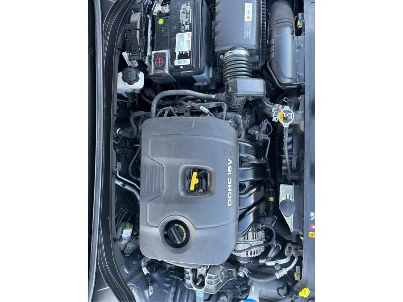 2018 Hyundai Elantra - Image 12 of 12