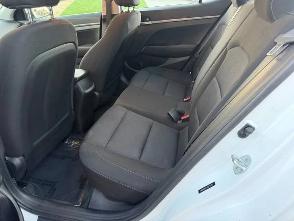 2018 Hyundai Elantra - Image 15 of 31