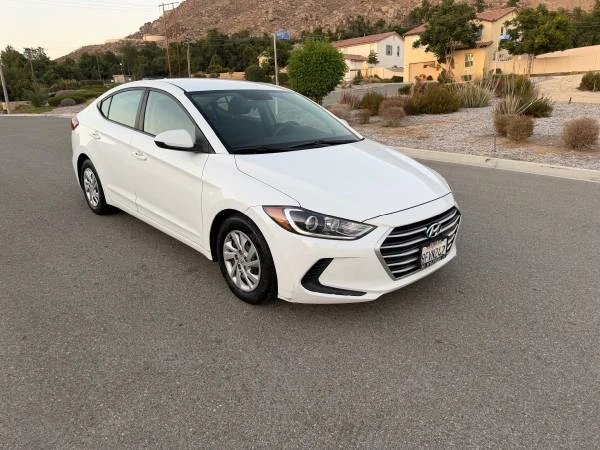 2018 Hyundai Elantra - Image 2 of 31