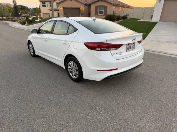 2018 Hyundai Elantra - Image 7 of 31