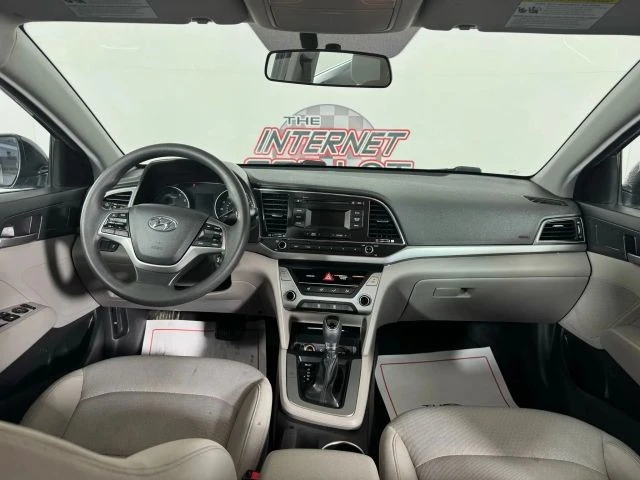 2018 Hyundai Elantra - Image 11 of 21