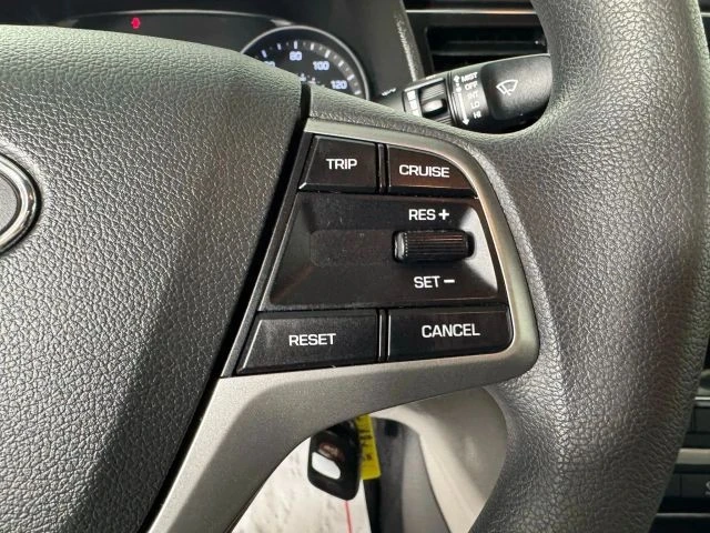 2018 Hyundai Elantra - Image 16 of 21