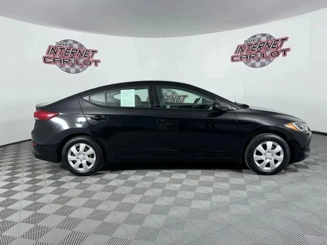 2018 Hyundai Elantra - Image 8 of 12