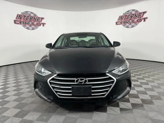 2018 Hyundai Elantra - Image 2 of 12