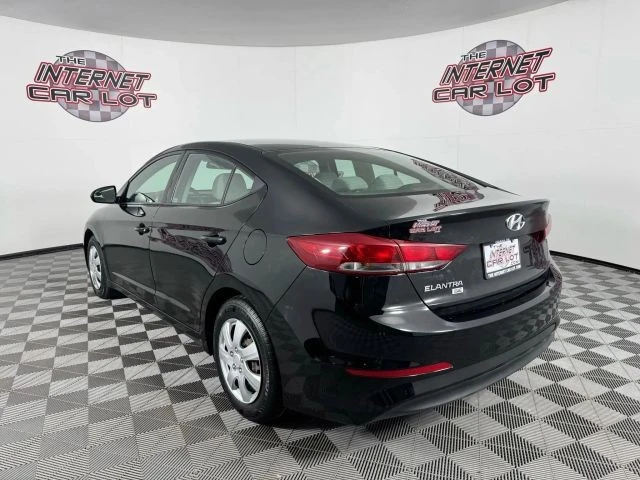 2018 Hyundai Elantra - Image 5 of 12