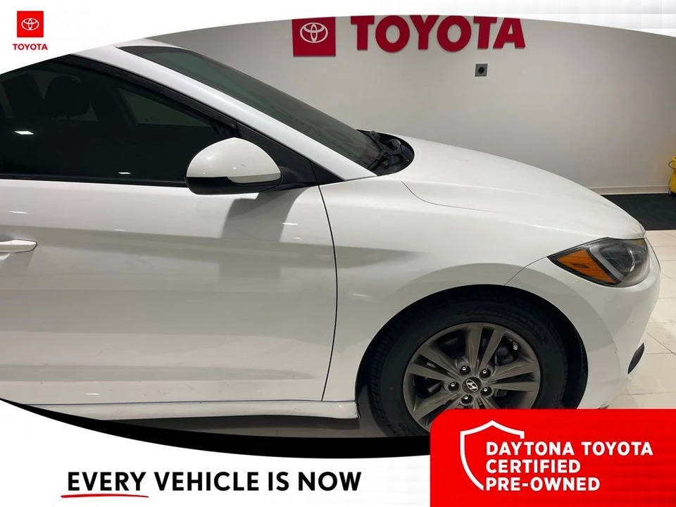 2018 Hyundai Elantra - Image 7 of 10