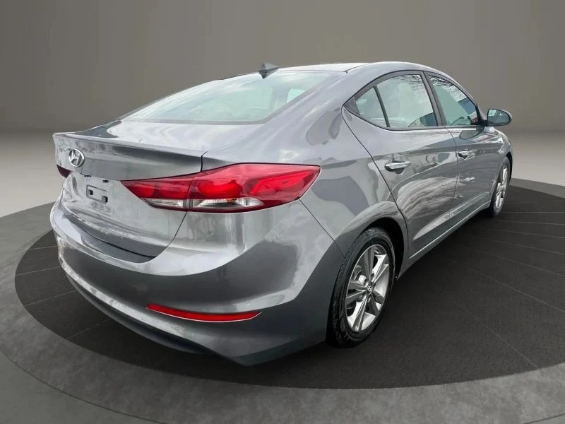 2018 Hyundai Elantra - Image 5 of 12