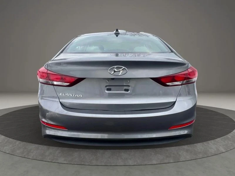 2018 Hyundai Elantra - Image 6 of 12