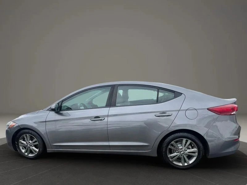 2018 Hyundai Elantra - Image 8 of 12