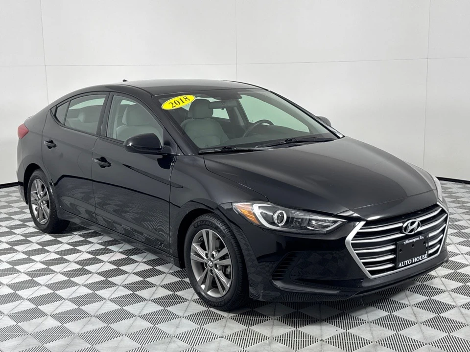 2018 Hyundai Elantra - Image 3 of 12