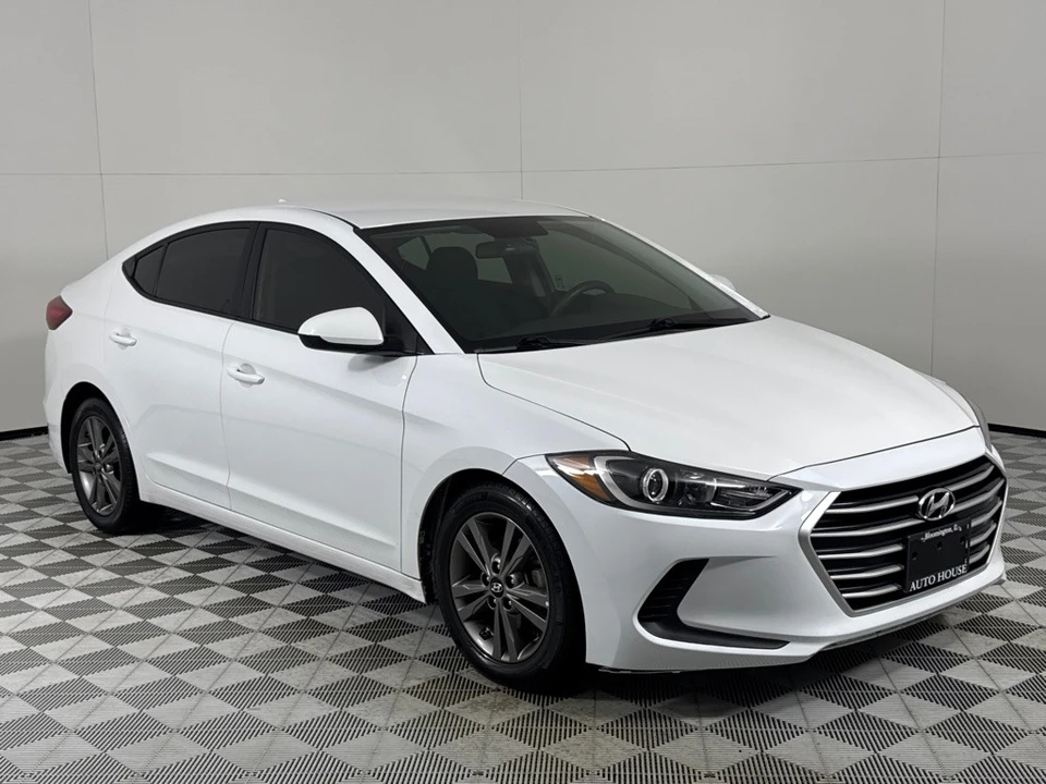 2018 Hyundai Elantra - Image 3 of 12