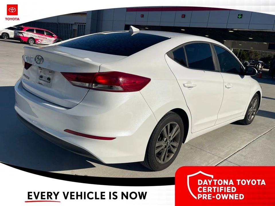 2018 Hyundai Elantra - Image 5 of 10