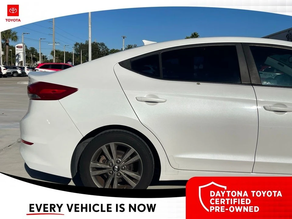 2018 Hyundai Elantra - Image 3 of 10