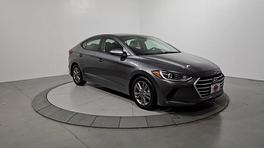 2018 Hyundai Elantra - Image 8 of 12